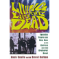Living with the Dead: Twenty Years on the Bus with Garcia and the Grateful Dead - Paperback