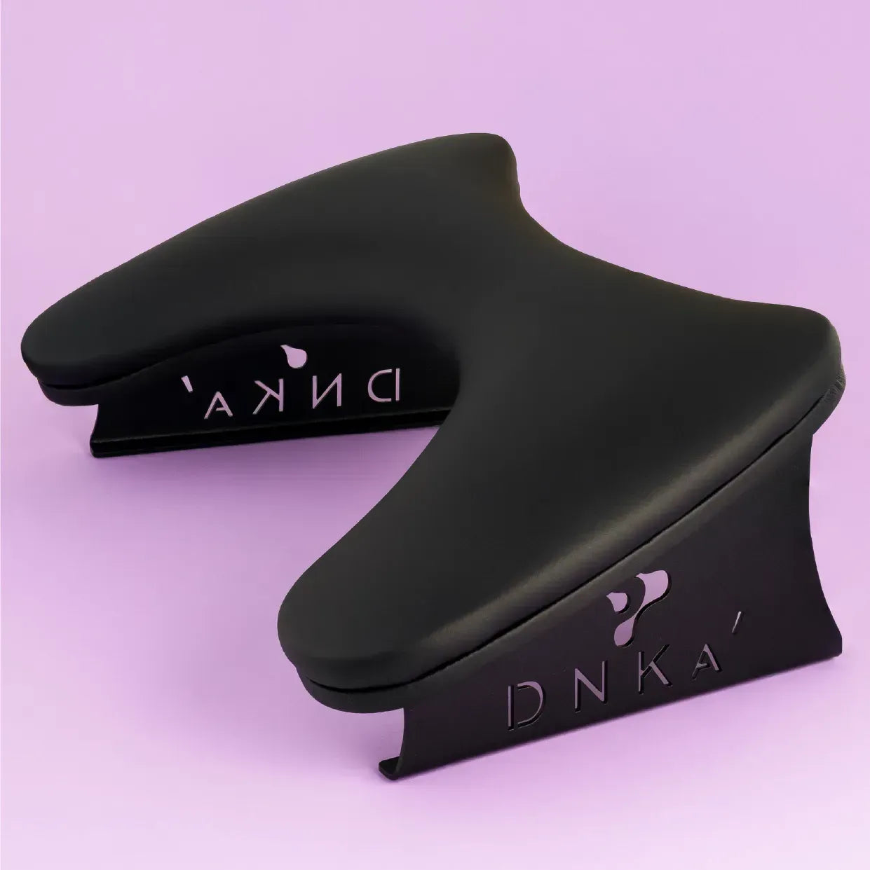DNKa - Anatomical Armrest for Manicure Black