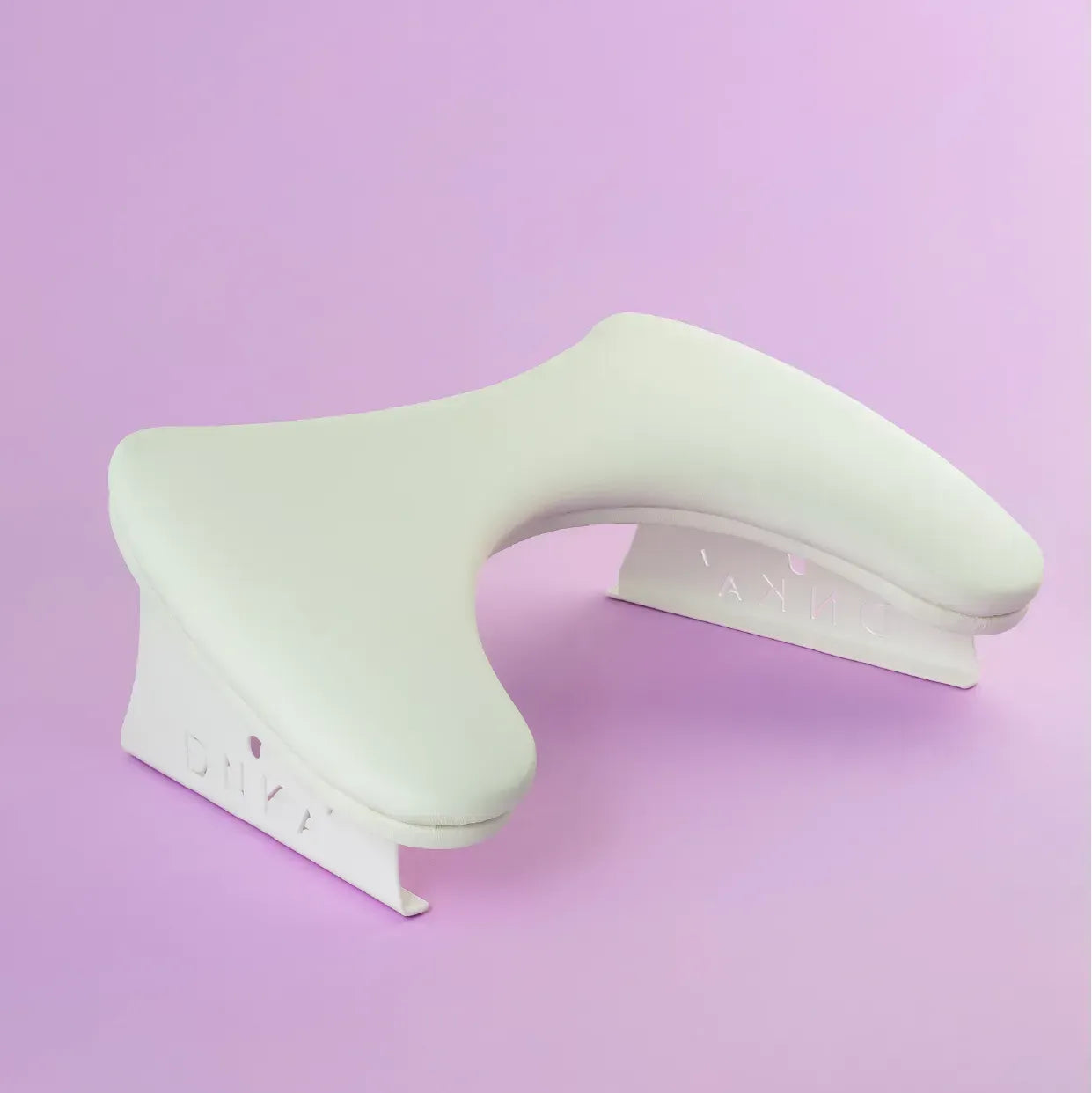 DNKa - Anatomical Armrest for Manicure White