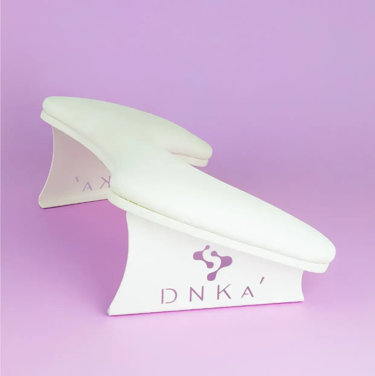 DNKa - Anatomical Armrest for Manicure White