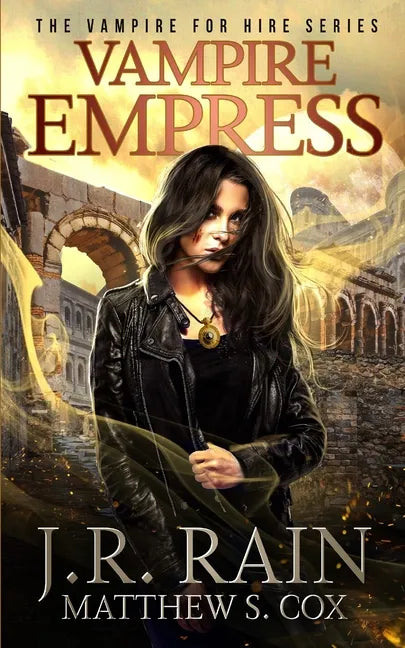 Vampire Empress: A Samantha Moon Paranormal Mystery Novel - Paperback