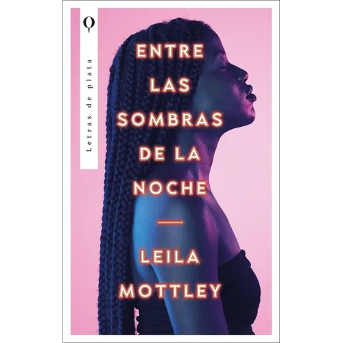 Entre Las Sombras de la Noche - Paperback