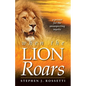 When the Lion Roars - Paperback