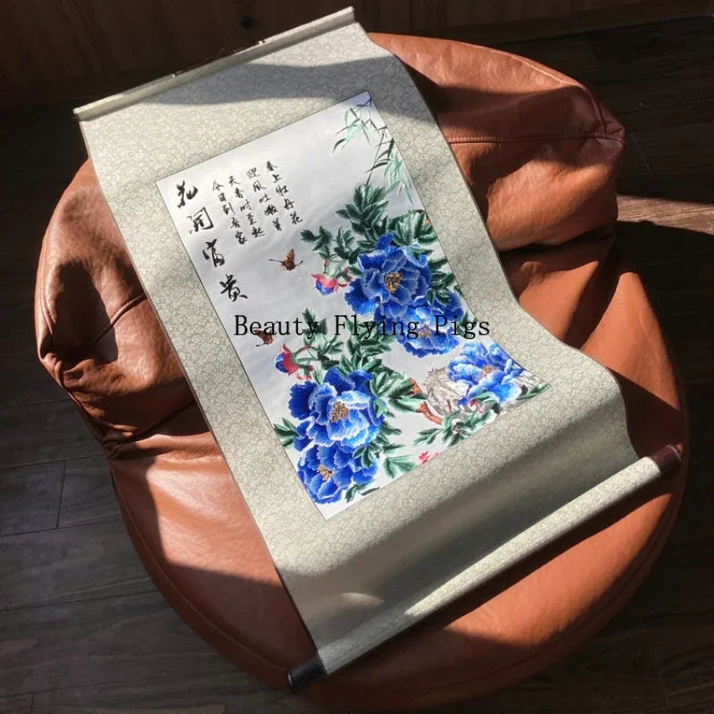 Silk Embroidery Scroll Painting – Chinese Style Silk Handicraft