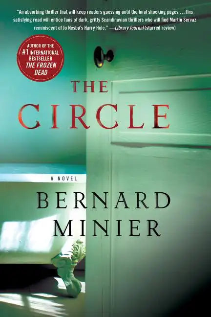 Circle - Paperback