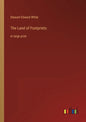 The Land of Footprints: in large print - Paperback