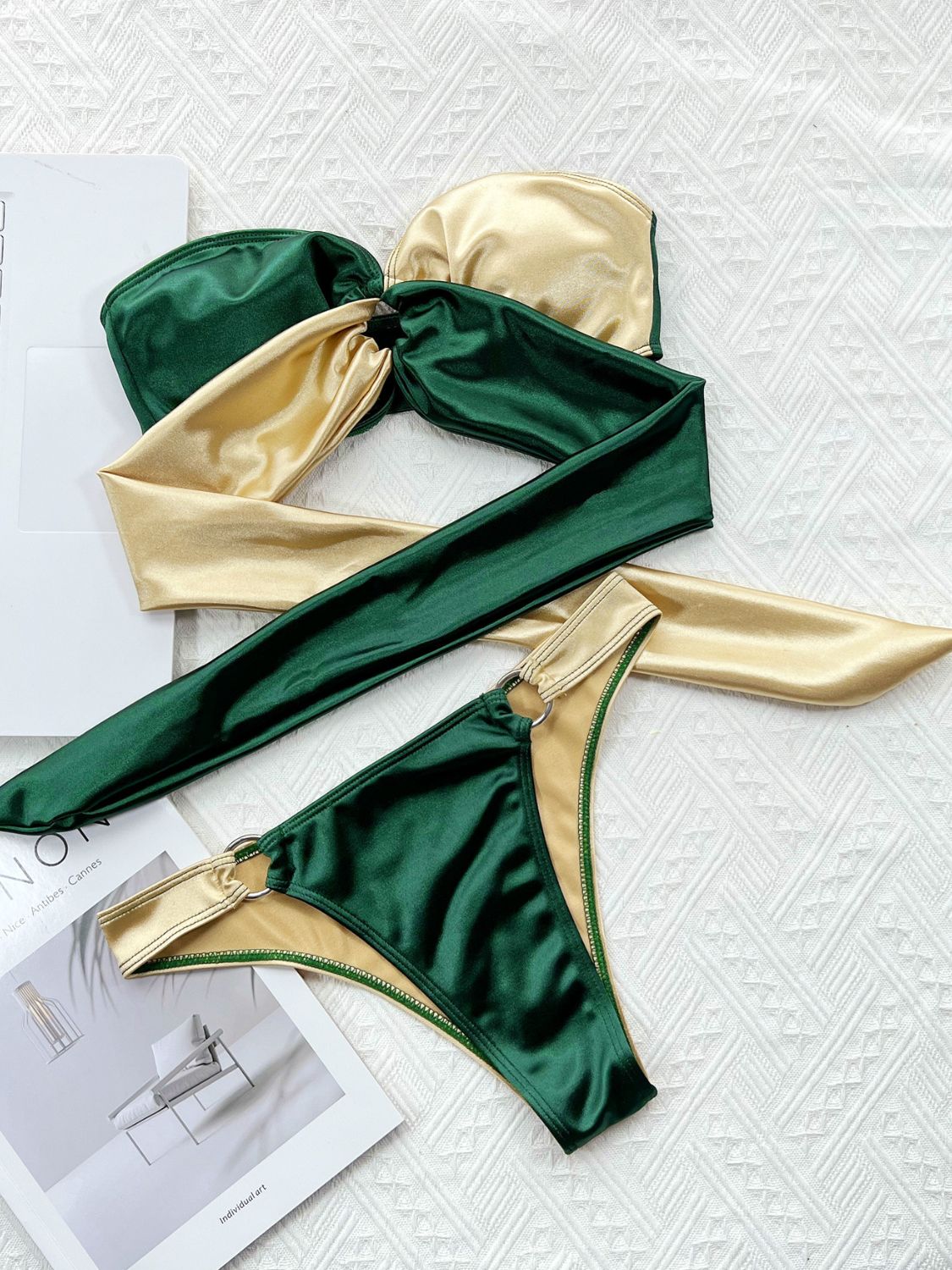 Contrasting O-Ring Tie-Side Bikini Set