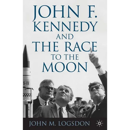 John F. Kennedy and the Race to the Moon - Paperback