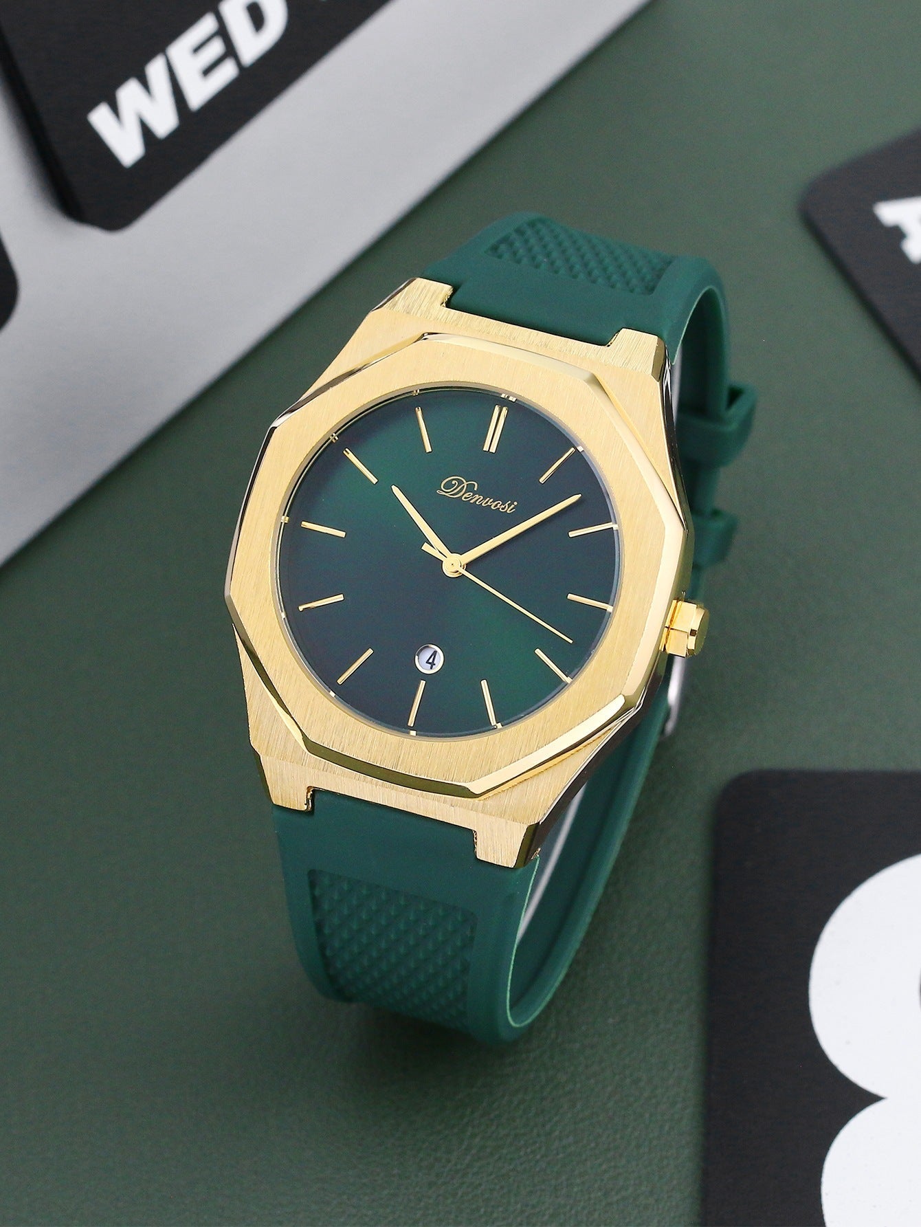Elegant And Minimalist Waterproof Quartz Watch For Men