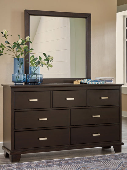 Covetown - Panel Bedroom Set