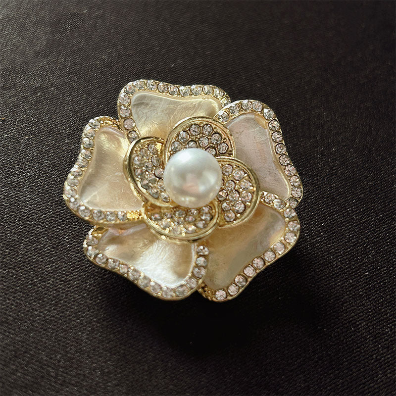 Elegant Pearl Corsage Brooch For Women