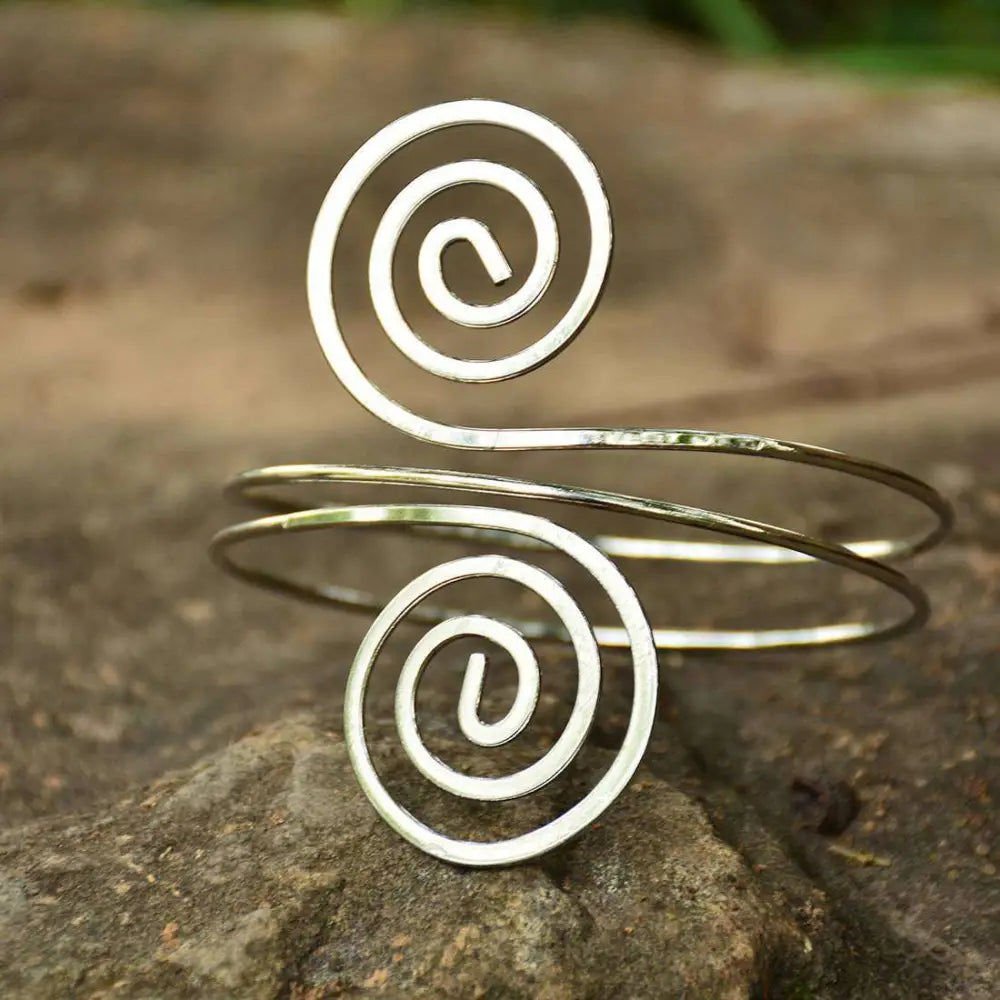 Gold Minimalist Spiral Arm Ring Jewelry