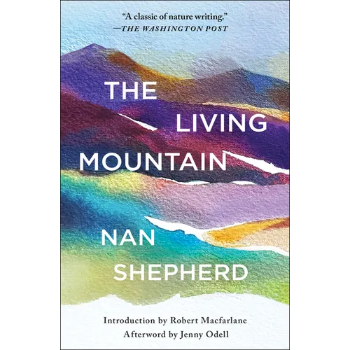 The Living Mountain - Paperback