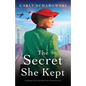 The Secret She Kept: A gripping and moving World War 2 historical novel - Paperback