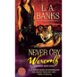 Never Cry Werewolf: A Crimson Moon Novel - Paperback