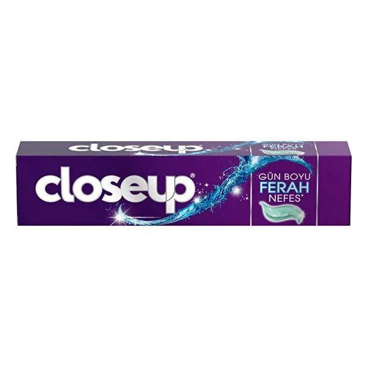 Closeup Eucalyptus Fresh Toothpaste - Zinc Technology for Fresh Breath & Oral Hygiene