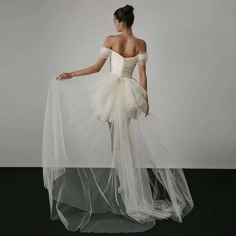 Off-shoulder Tulle White Wedding Dress with Train