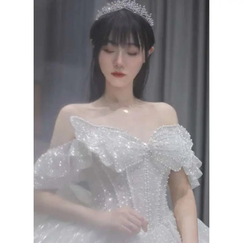 One-shoulder Long Trailing Heavy Industry Wedding Dress