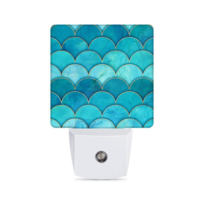 Caifujiqi Night Light Plug-in Dusk to Dawn Sensor LED White Plastic 110V