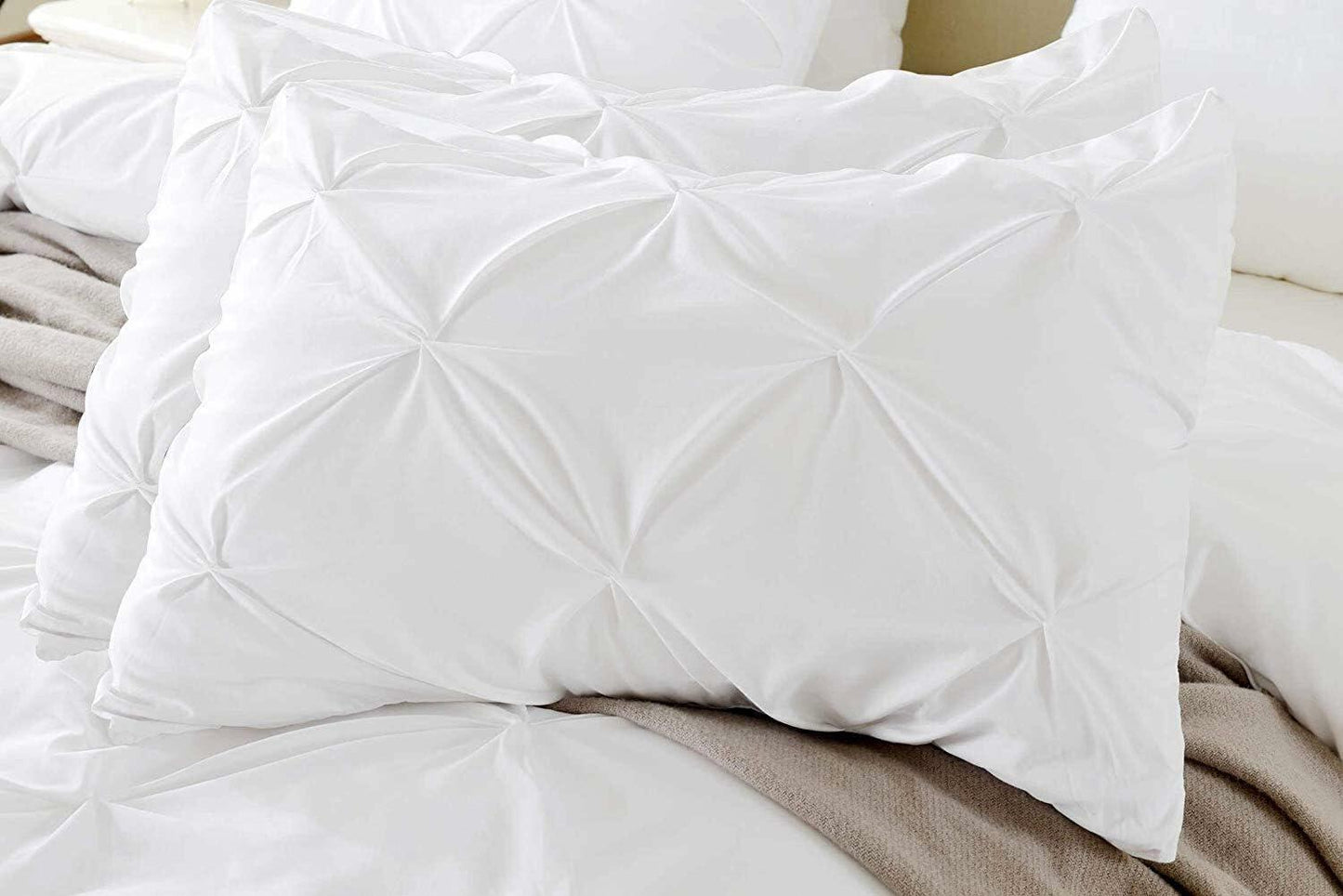 Queen Pillow Shams Set of 2 White Pinch Pleated 20x30 100% Egyptian Cotton