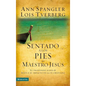 Los Sentado a Los Pies del Maestro Jes��s: El Trasfondo Jud��o de Jes��s Y Su Impacto En La Fe Cristiana - Paperback