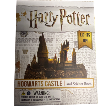 Harry Potter Hogwarts Castle and Sticker Book: Lights Up!
