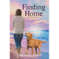 Finding Home: A Hometown Harbor Novel - Paperback