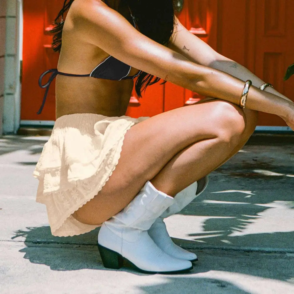 White Eyelet Lace Bow Decorative Bud Skirt