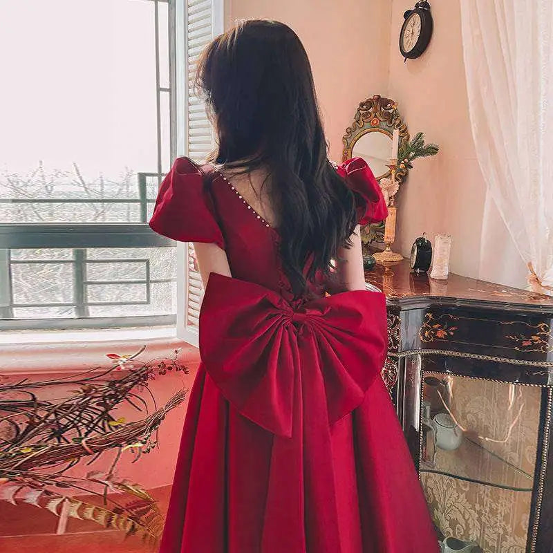 Winter Wine Red Satin Puffed Sleeve Engagement Dress
