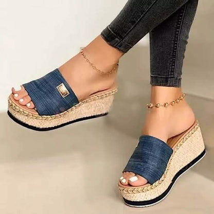 Women Wedge Slippers Platform Flip Flops Soft Comfortable New Casual Outdoor Beach Sandals