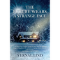 The Future Wears a Strange Face - Paperback