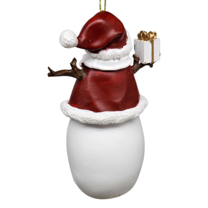 Berry Vine Snowman with Present