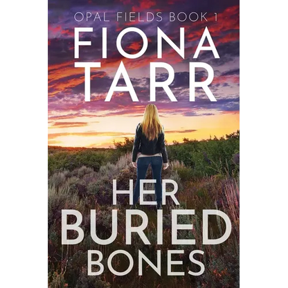Her Buried Bones - Paperback